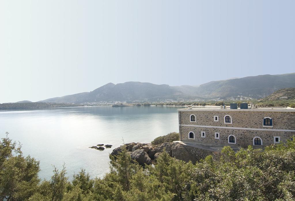 Karavostassi - The Stonehouse Apartment Agios Nikolaos  Exterior photo